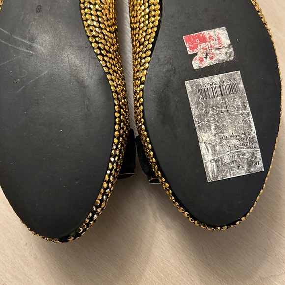 Jeffrey Campbell Womens Martini Embellished Loafer
Gold Studded Size 8 - Picture 6 of 13